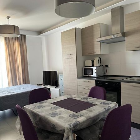 Fl12 Apartment St. Paul's Bay Bagian luar foto