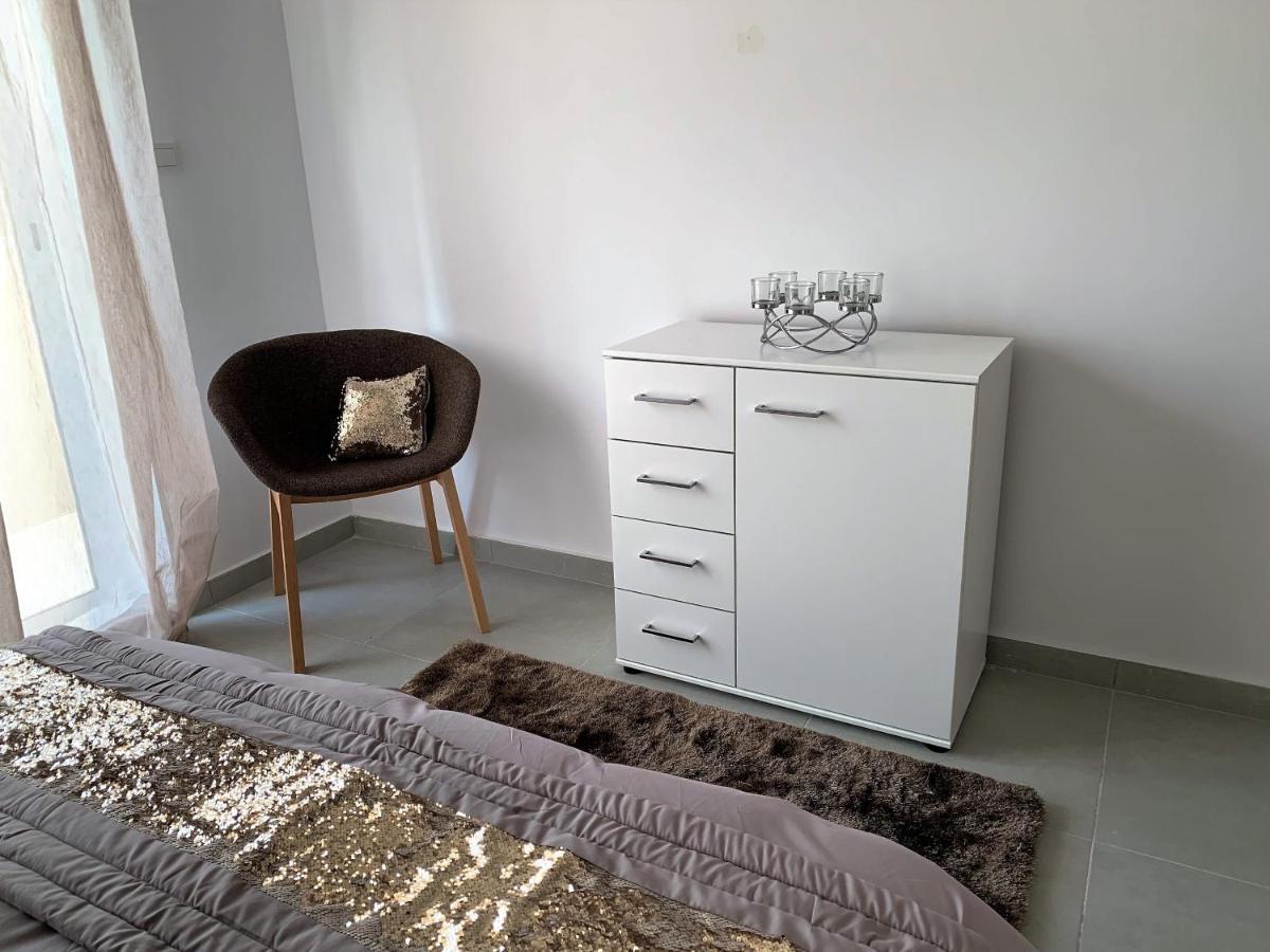Fl12 Apartment St. Paul's Bay Bagian luar foto